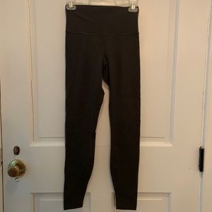Lululemon women’s size 6 army green leggings